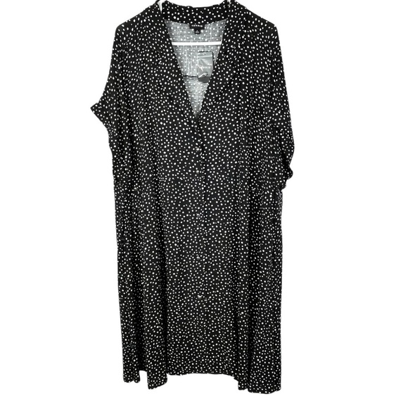 NWT Torrid Mini Rayon Slub Front Collared Dress Patience Dots Size 2X (18-20) - Picture 1 of 14